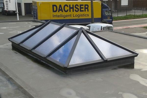 Noordboom lichtstraat - Van Den Bergh